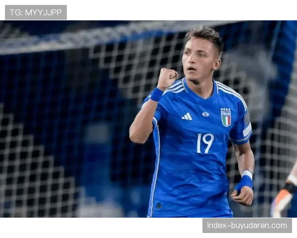 特写：伤愈复出即进球，乌迪内斯前锋德乌洛费乌落泪庆祝